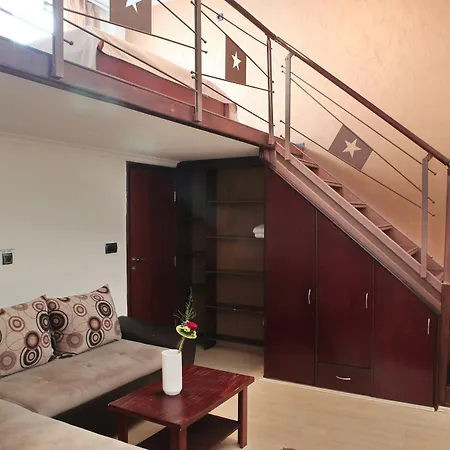 Happy Star Club Inn Belgrade